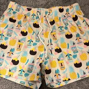 Colorful Tiki Print Men's Athletic Shorts